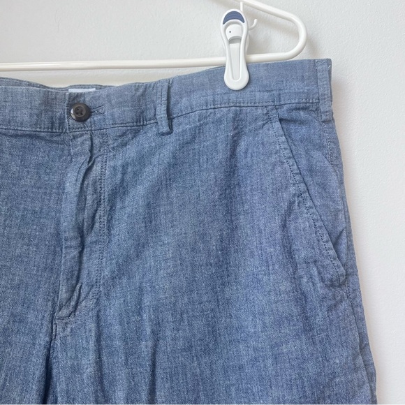 GAP Cotton Blue Essential Khaki 10" Shorts Size 36 - Picture 3 of 10